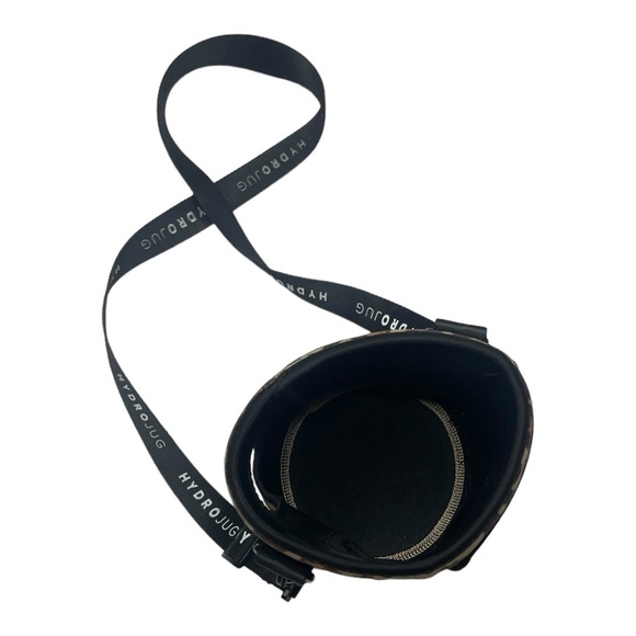 HydroJug Bottle Tye-Dye and Leopard Cheetah Sleeve Bundle - Picture 4 of 8